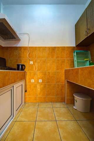 Апартаменты Apartments Dalila Улцинь Апартаменты с 2 спальнями и балконом (6 взрослых)-1