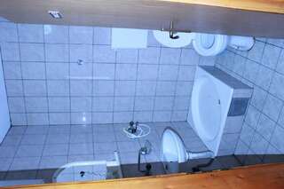 Апартаменты Apartments Dalila Улцинь Номер-студио с балконом (для 3 взрослых)-41